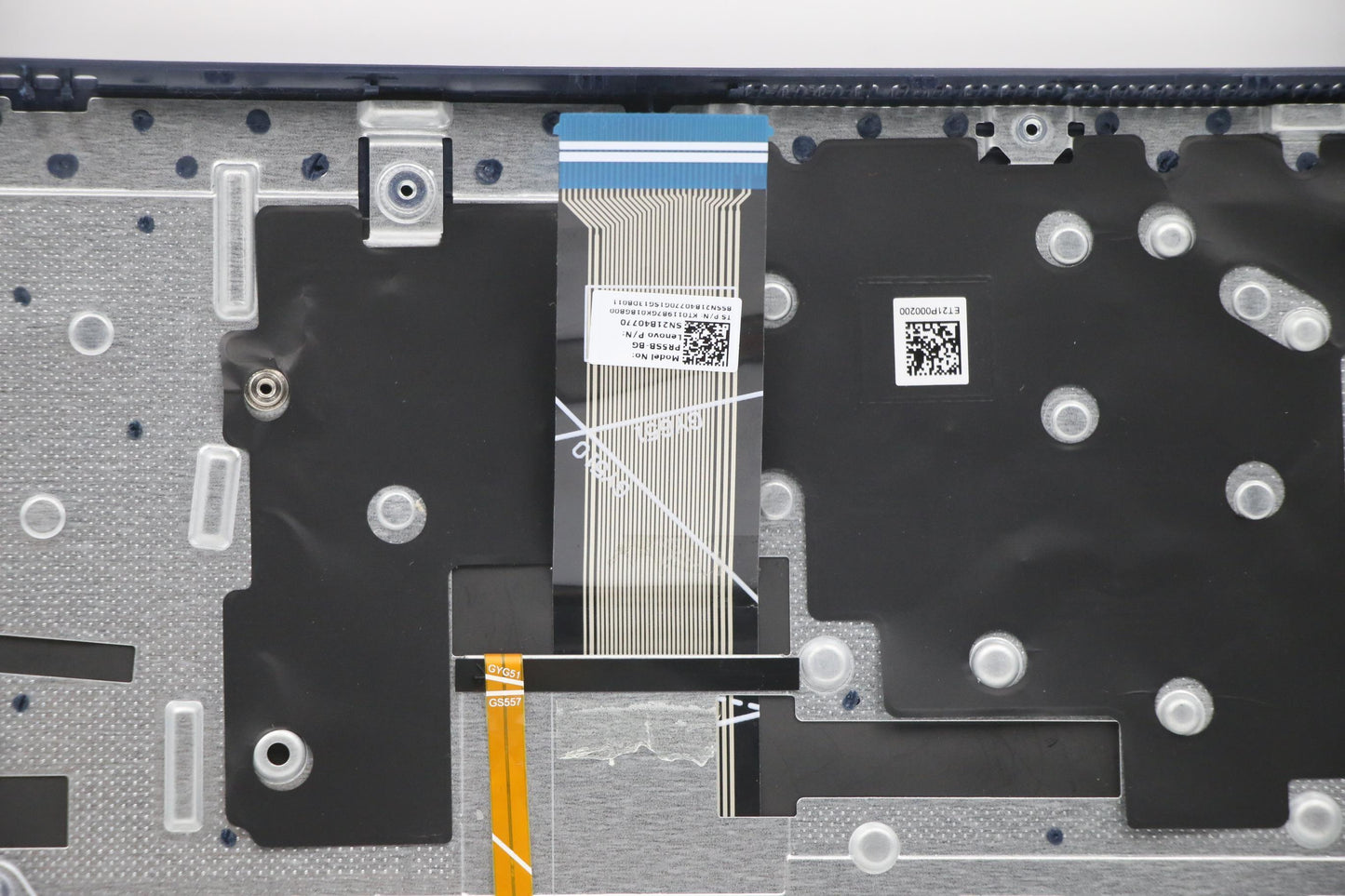 Lenovo Cover Upper Case Asm_Bull82H8N - 5CB1B69066