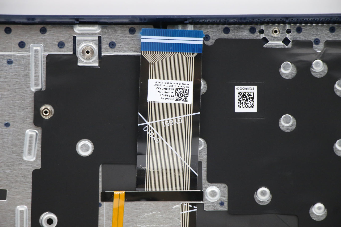Lenovo Cover Uppercaseasm_Euro Engl82 - 5CB1B69069