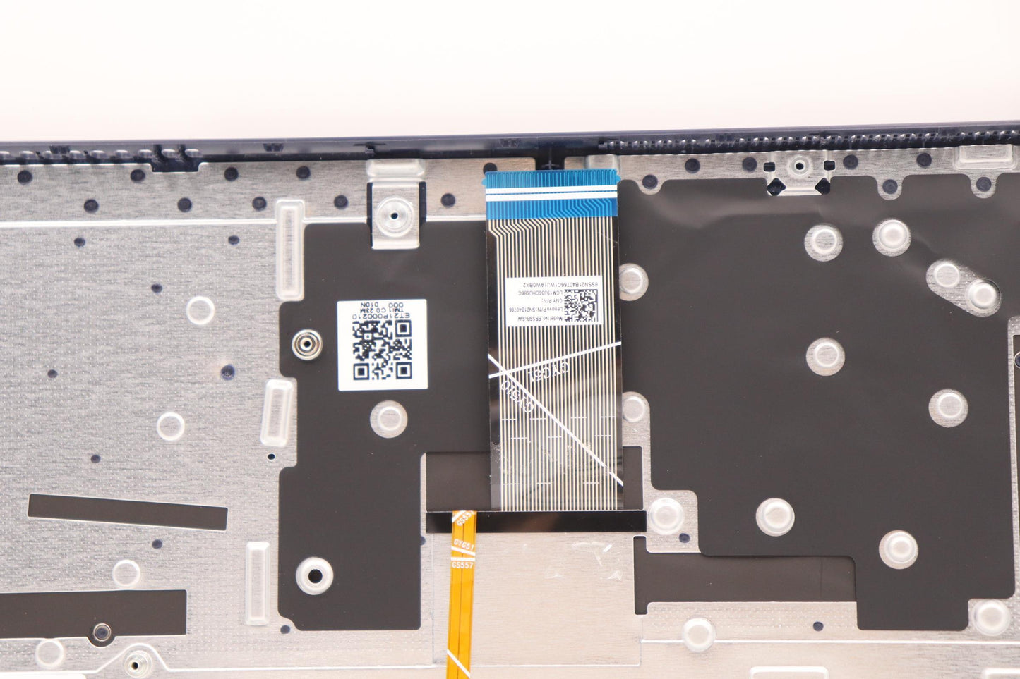 Lenovo Cover Upper Case Asm_Swsl82H8N - 5CB1B69087