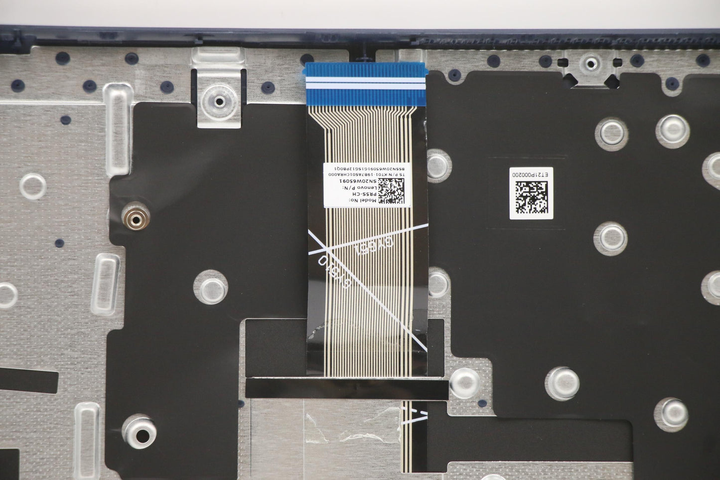Lenovo Cover Upper Case Asm_Tcl82H8Nf - 5CB1B69104
