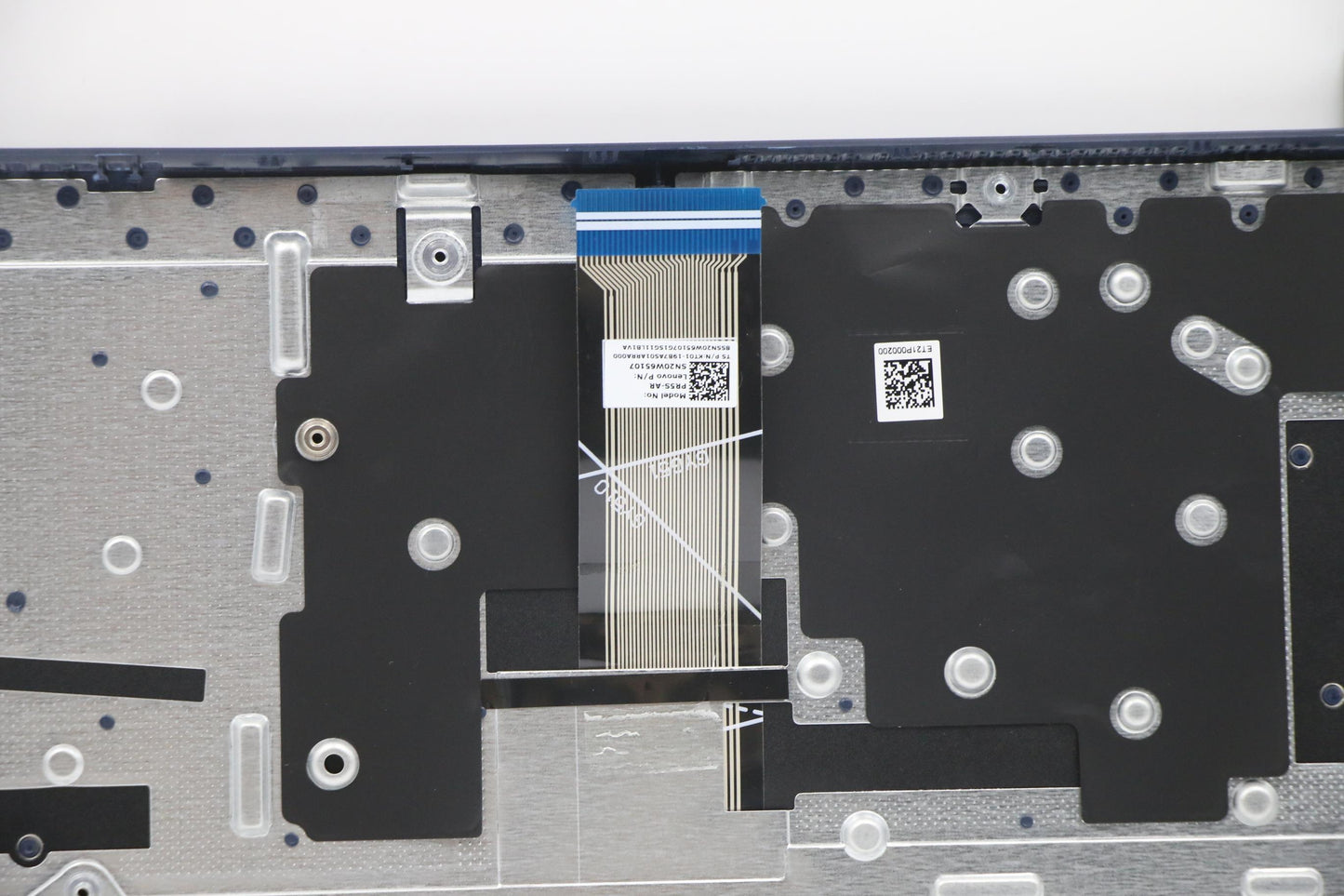 Lenovo Cover Upper Caseasm_Aral82H8Nf - 5CB1B69108
