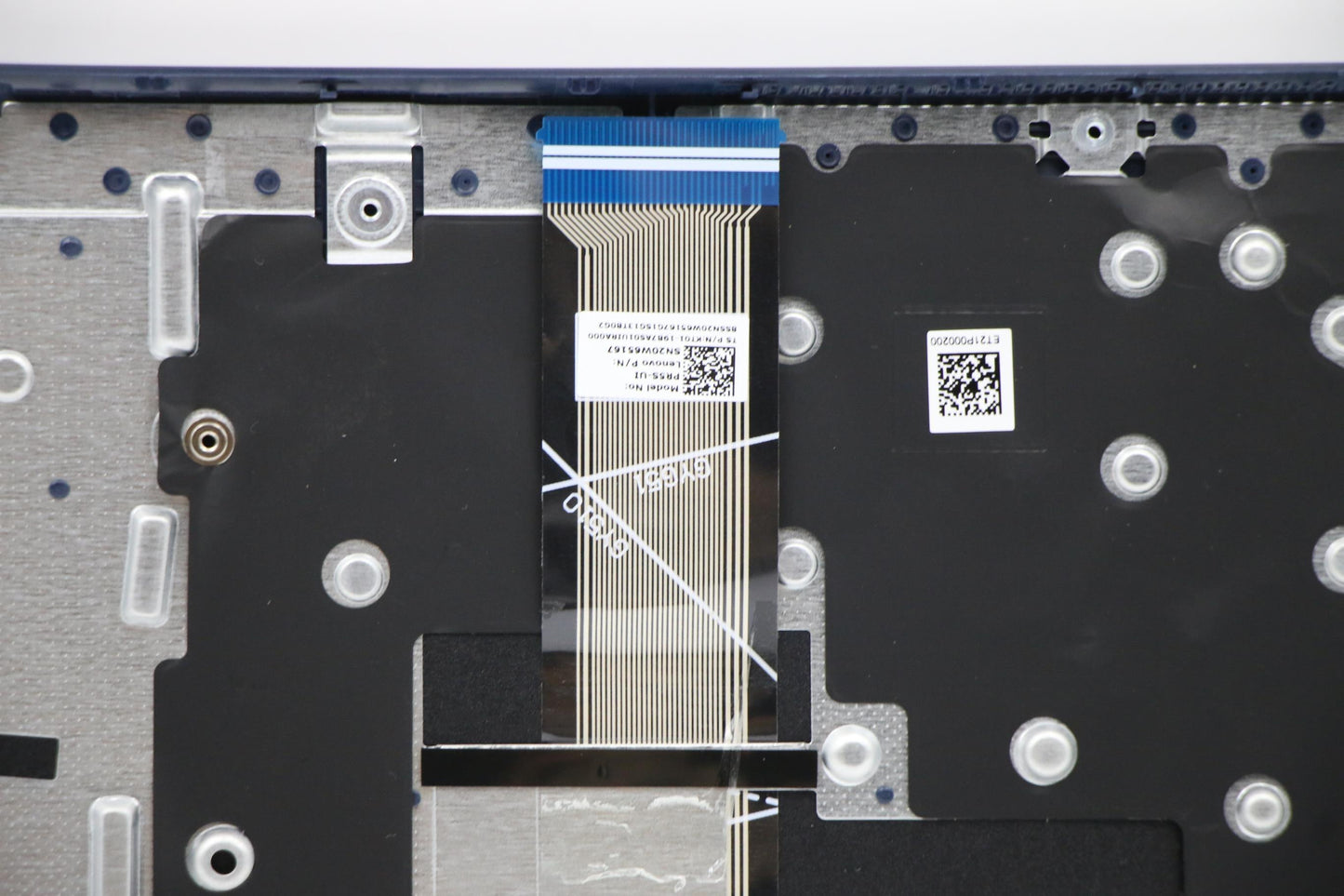Lenovo Cover Uppercaseasm_Euro Engl82 - 5CB1B69118
