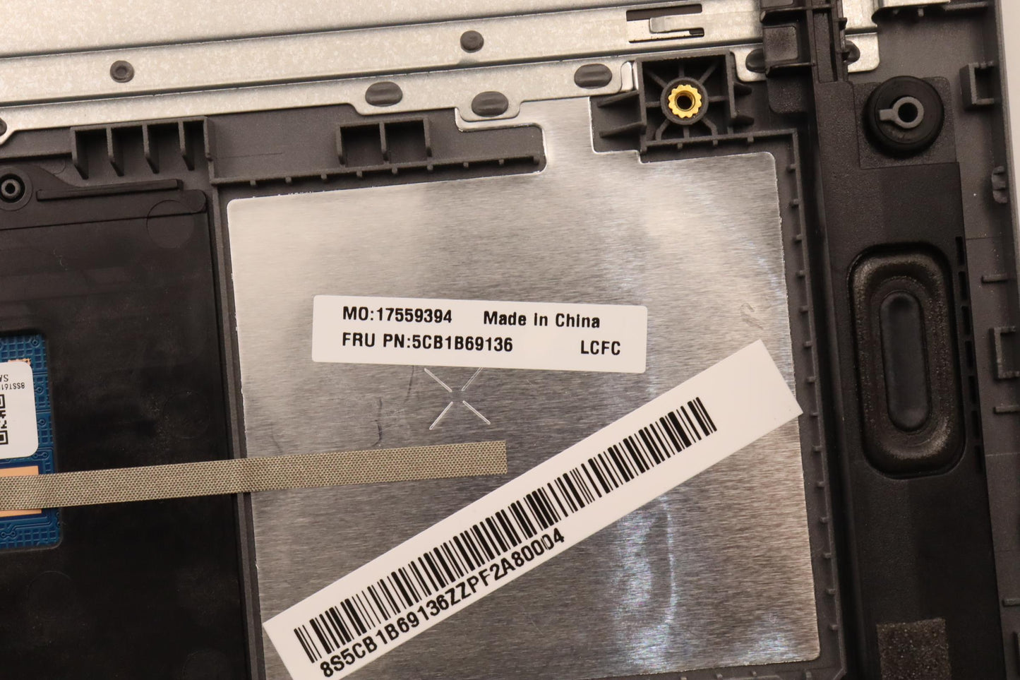 Lenovo Cover Upper Case Asm_Hbwl82H8N - 5CB1B69136