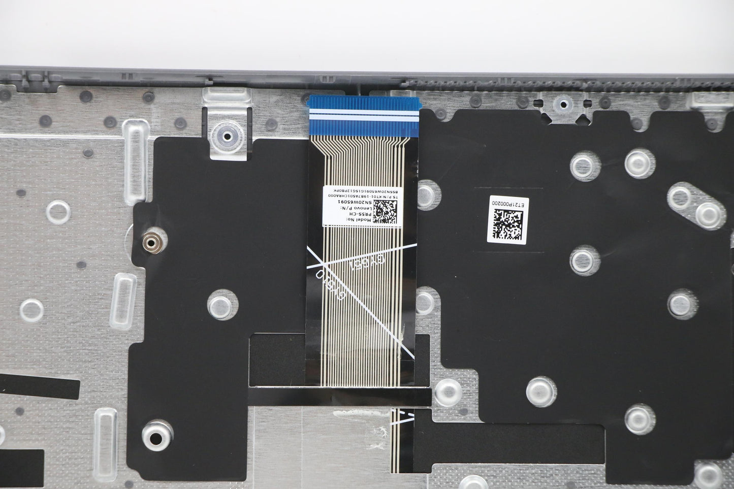 Lenovo Cover Upper Case Asm_Tcl82H8Nf - 5CB1B69233