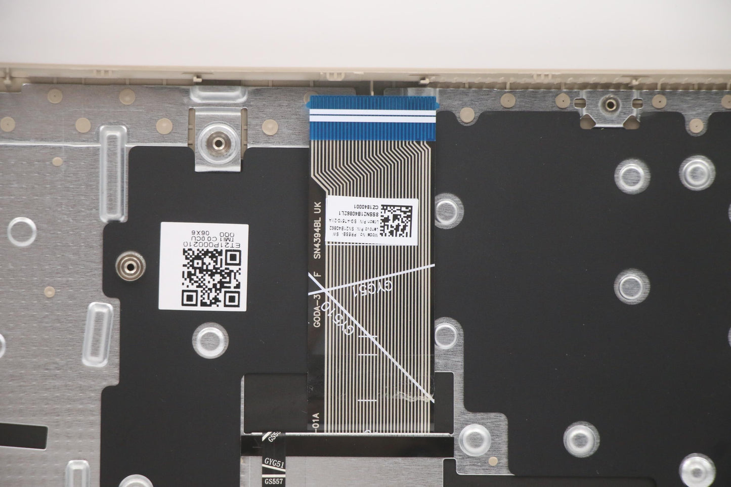 Lenovo Cover Upper Case Asm_Swsl82H8N - 5CB1B84521