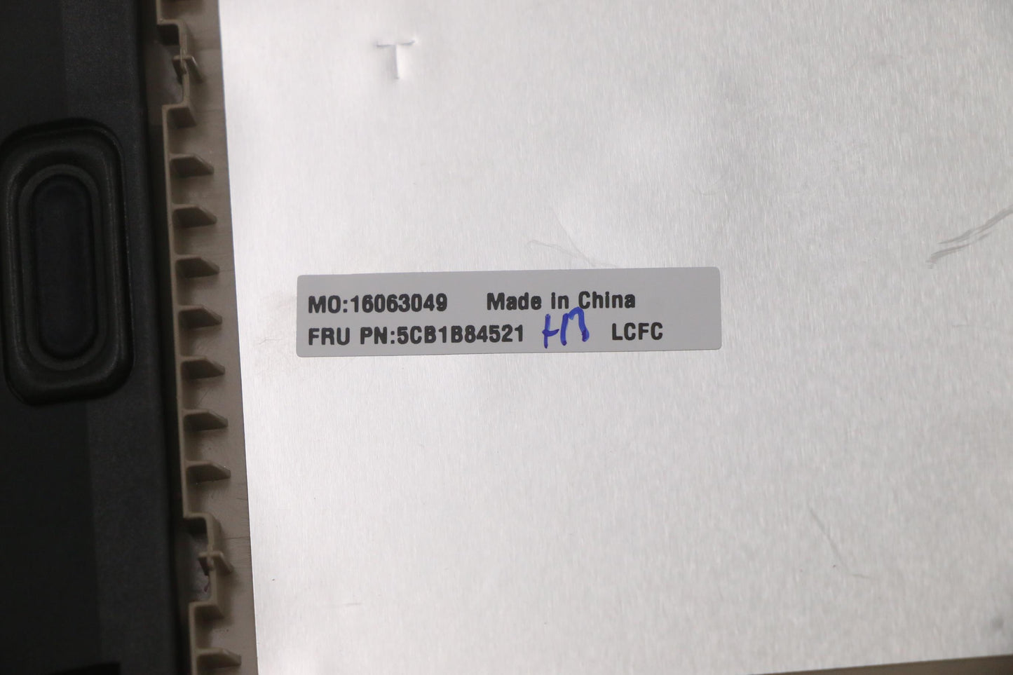Lenovo Cover Upper Case Asm_Swsl82H8N - 5CB1B84521