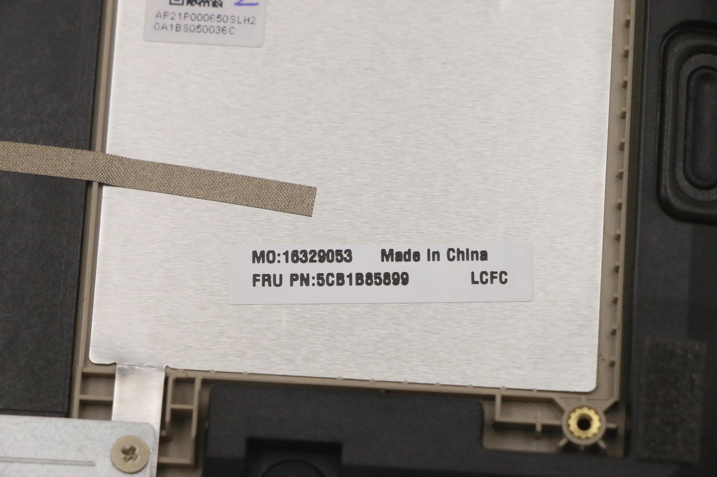 Lenovo Cover Uppercaseasm_Euro Engl82 - 5CB1B85899
