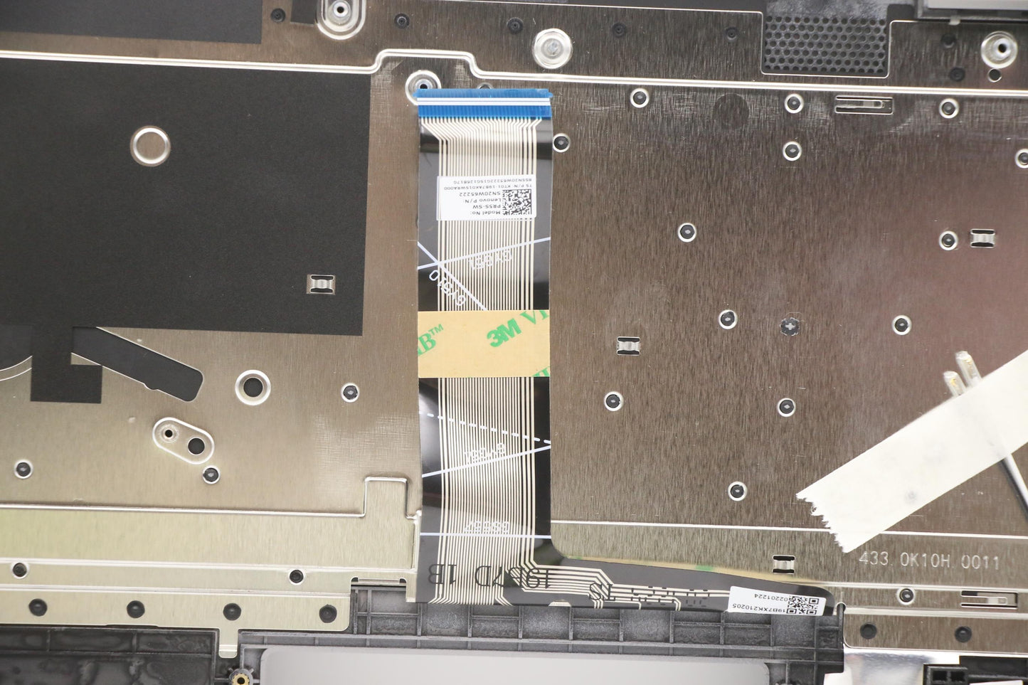 Lenovo Cover Upper Case Asm_Sws W 82H - 5CB1B96022