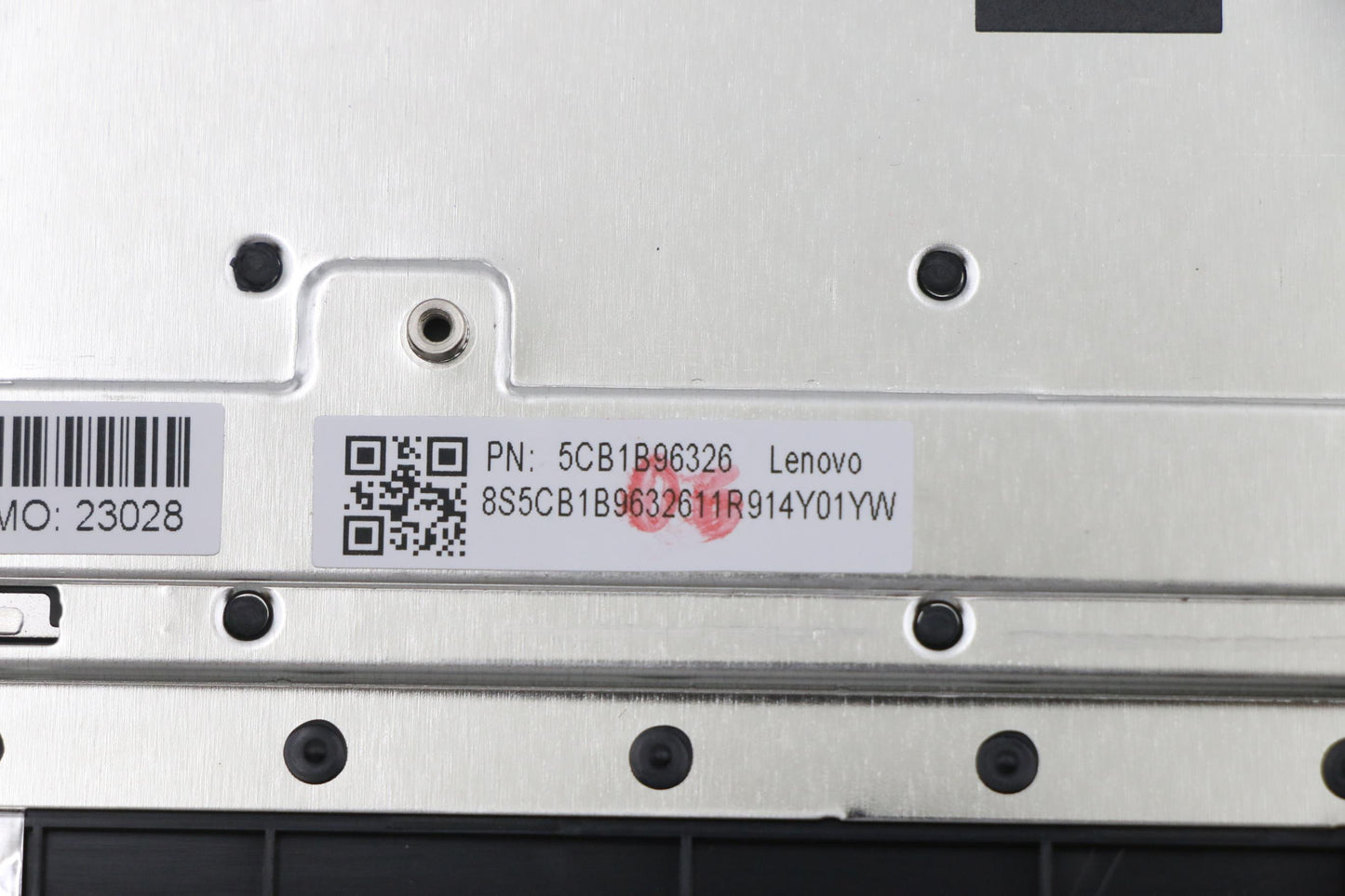 Lenovo Cover Upper Case Asm_Slv W 82H - 5CB1B96326