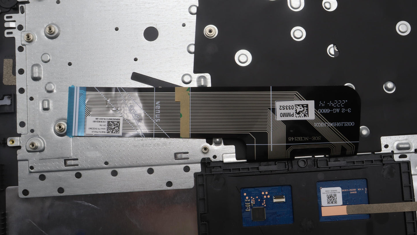Lenovo Cover Upper Case Asm_Uke L82Ka - 5CB1B96435