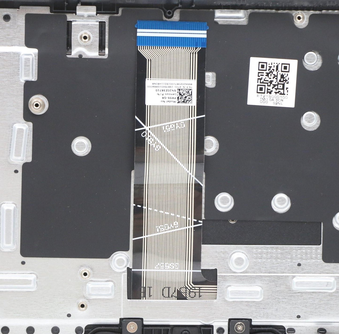 Lenovo Cover Upper Case Asm_Ger L82Kb - 5CB1B96458