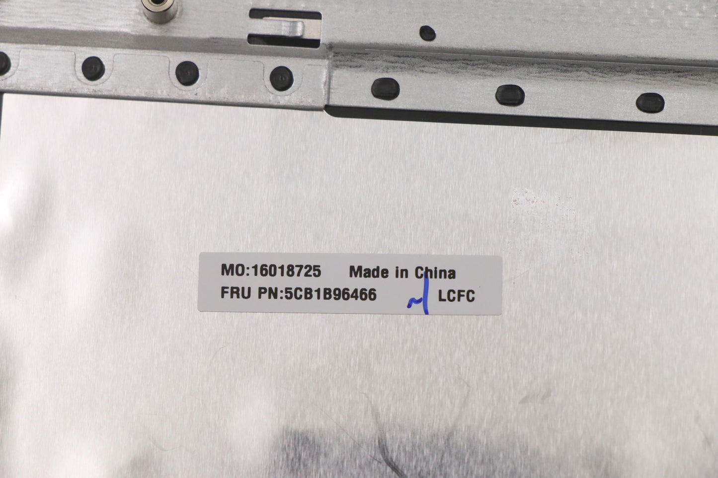 Lenovo Cover Upper Case Asm_La Spa L8 - 5CB1B96466