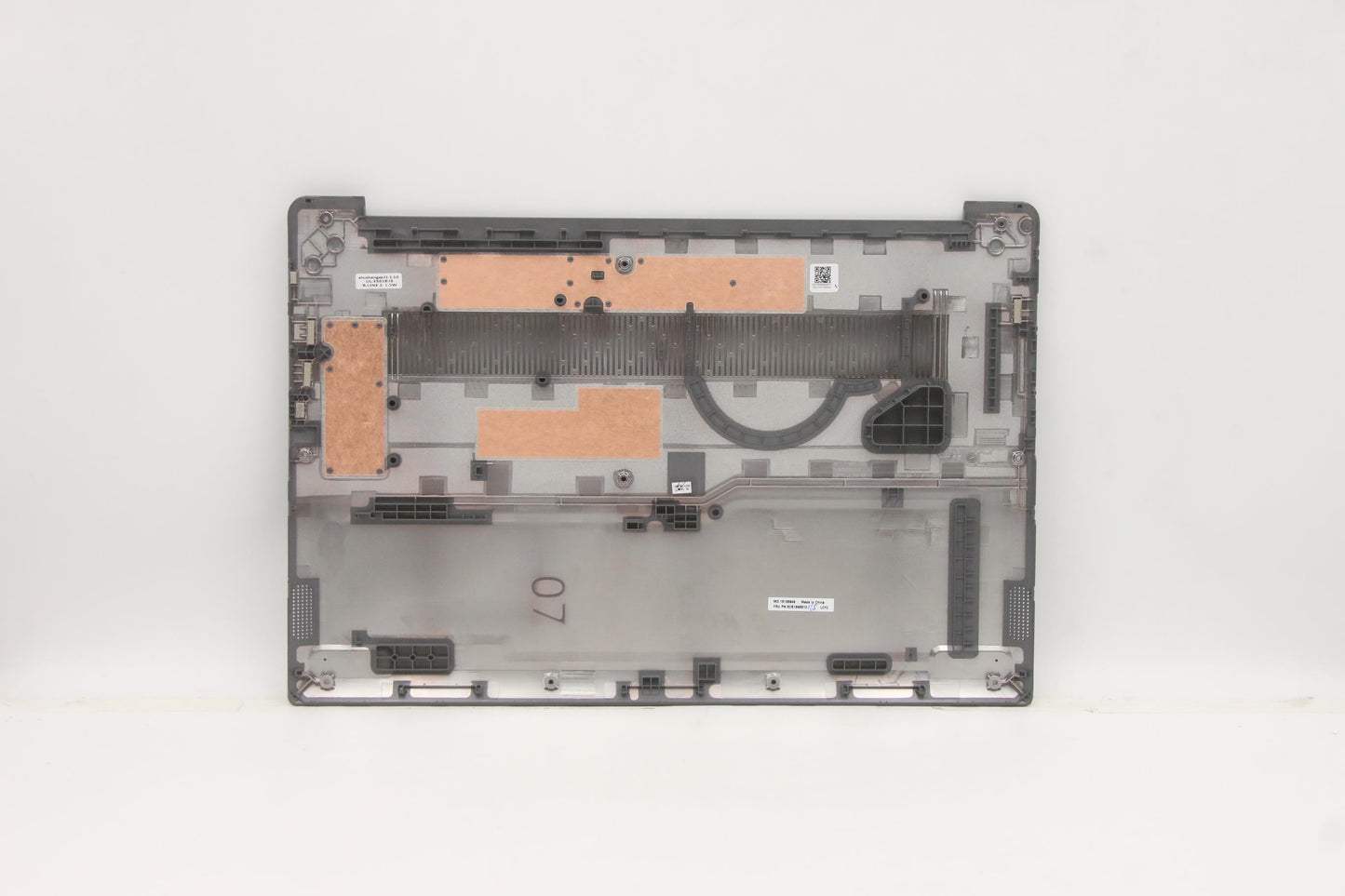 Lenovo Cover Lower Case L 82H9 W/O Hd - 5CB1B96510