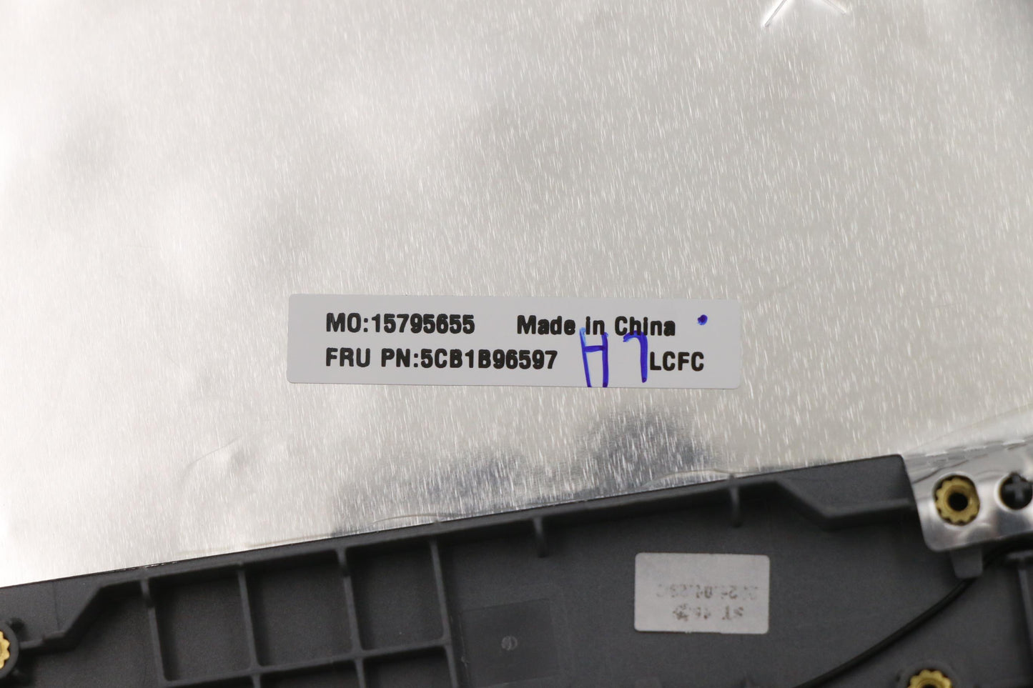 Lenovo Cover Upper Case Asm_Slv L82H9 - 5CB1B96597