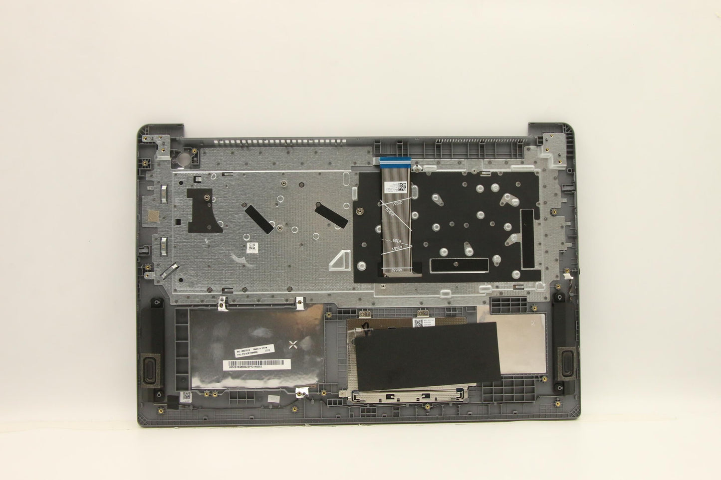 Lenovo Cover Upper Case Asm_Bel L82H9 - 5CB1B96609