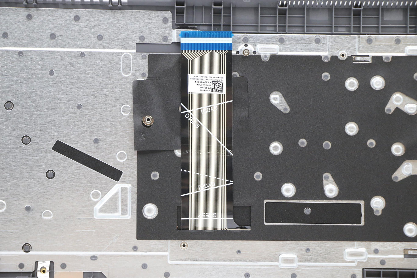 Lenovo Cover Upper Case Asm_Hun L82H9 - 5CB1B97467