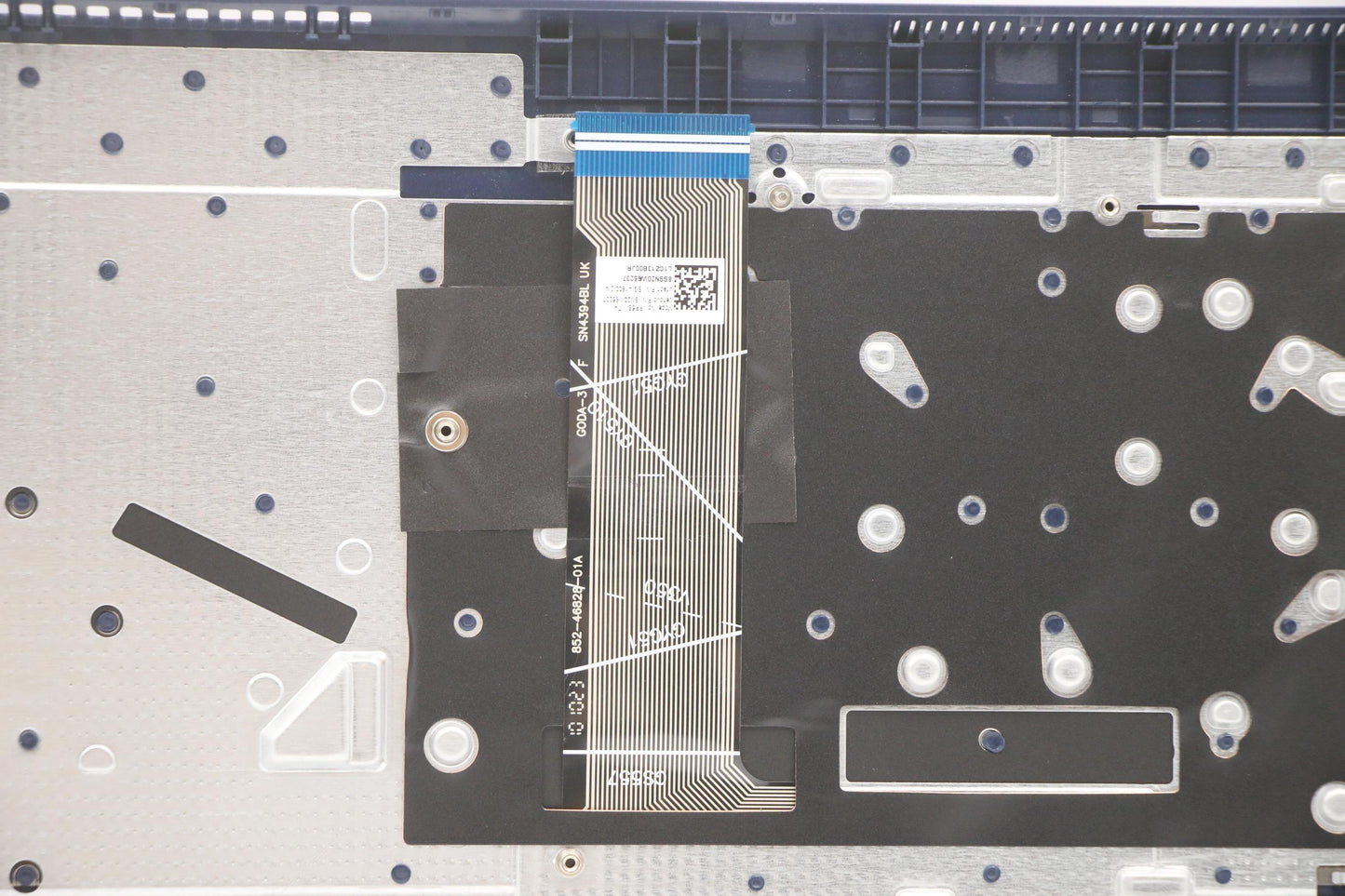 Lenovo Cover Upper Case Asm_Ita L82H9 - 5CB1B97527