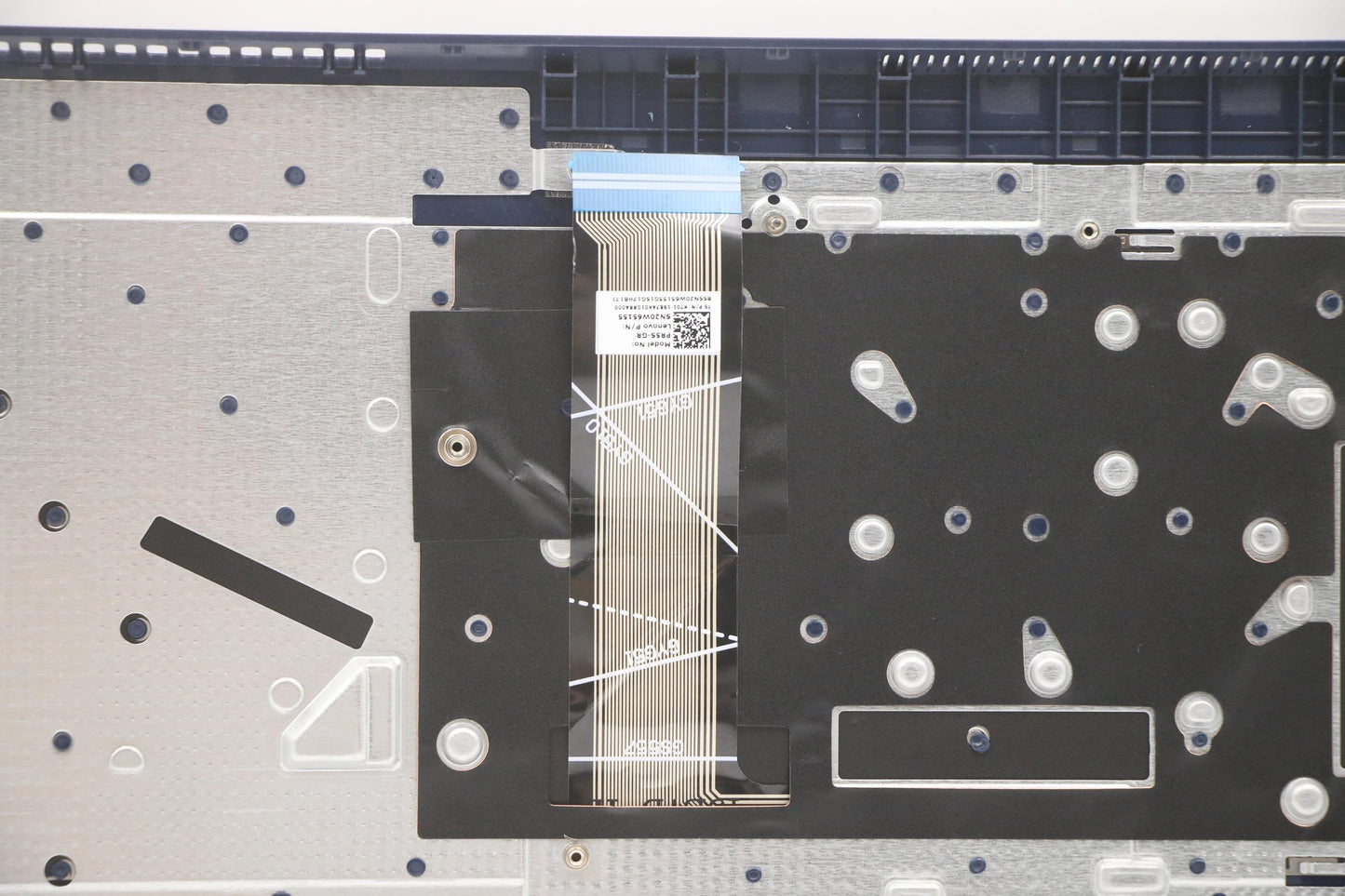 Lenovo Cover Upper Case Asm_Ger L82H9 - 5CB1B97532