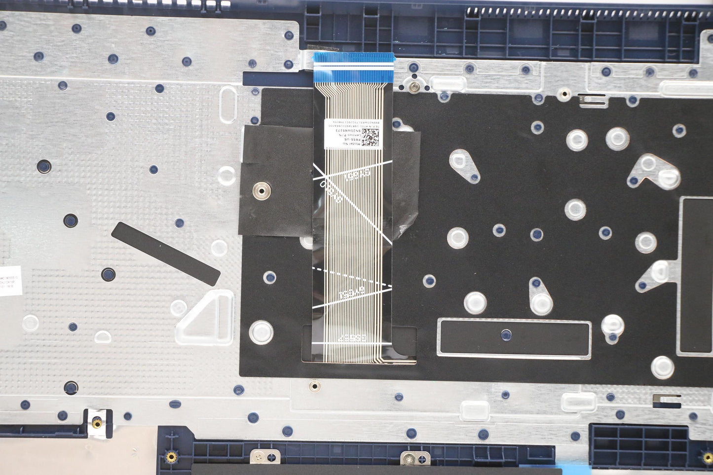 Lenovo Cover Upper Case Asm_Eng L82H9 - 5CB1B97545