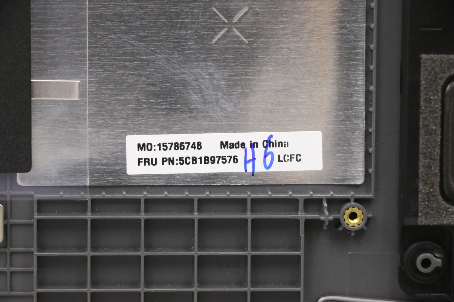 Lenovo Cover Upper Case Asm_Eng L82H9 - 5CB1B97576