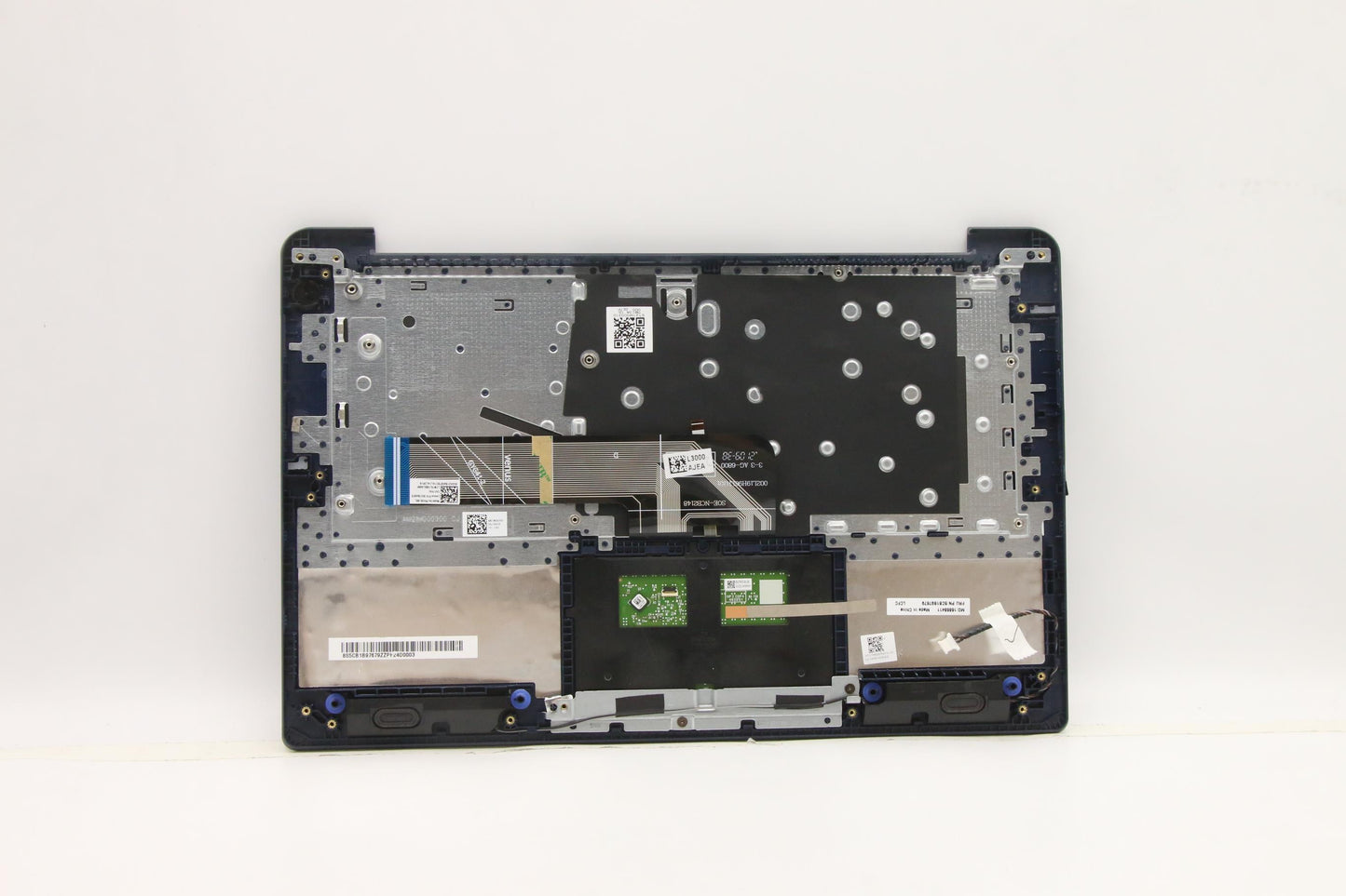 Lenovo Cover Upper Case Asm_Bel L82H7 - 5CB1B97679