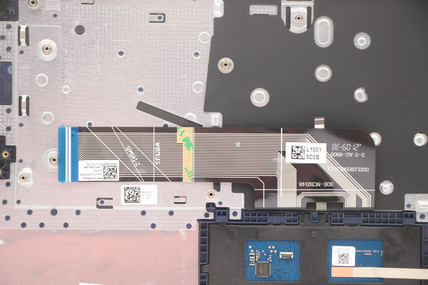Lenovo Cover Upper Case Asm_Bul L82H7 - 5CB1B97681