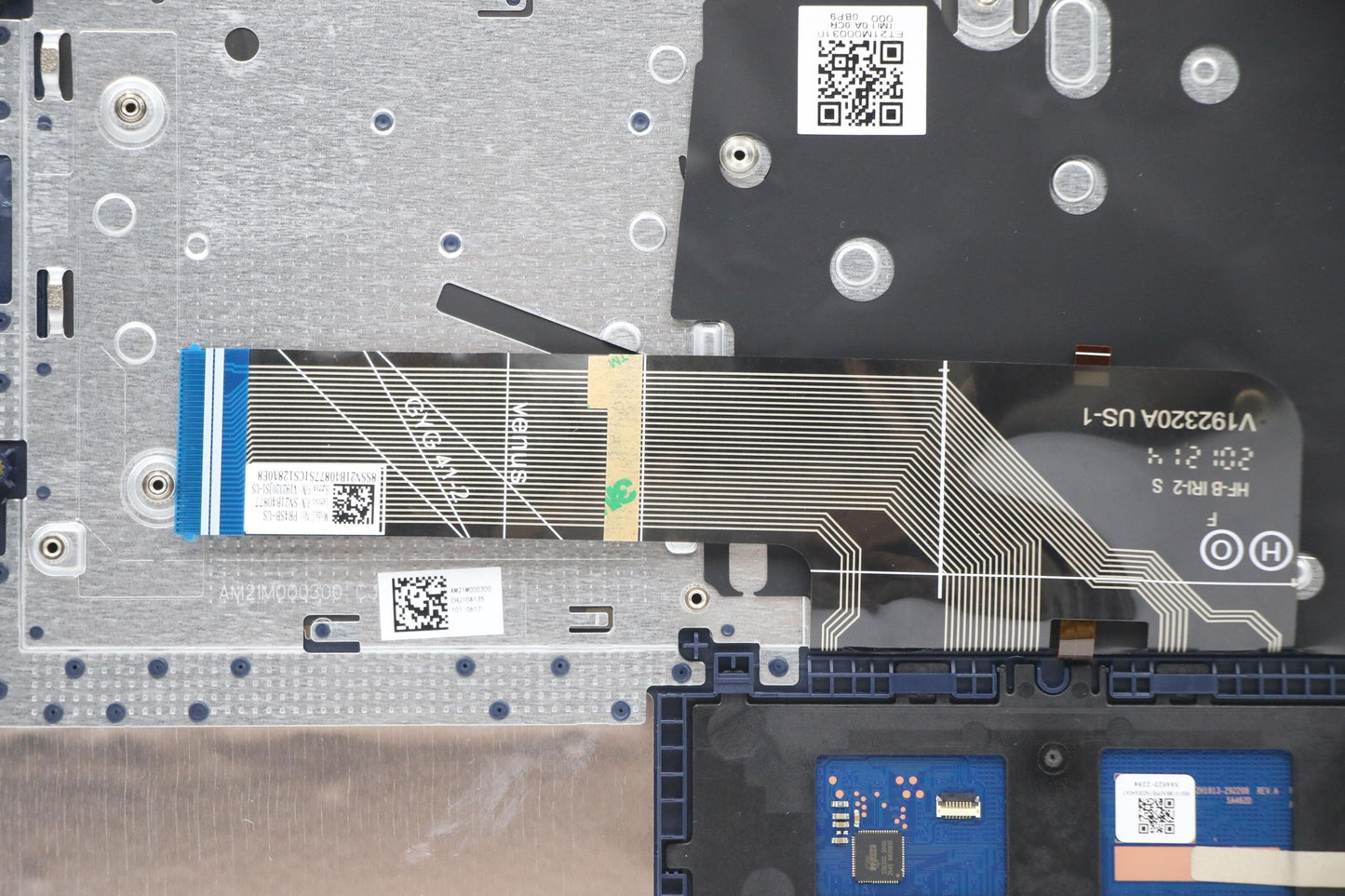 Lenovo Cover Upper Case Asm_Eng L82H7 - 5CB1B97683