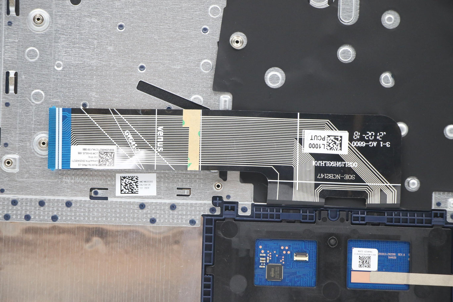 Lenovo Cover Upper Case Asm_Eng L82H7 - 5CB1B97710