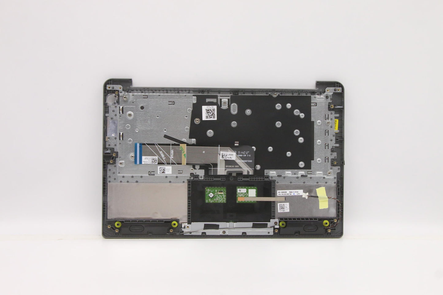 Lenovo Cover Upper Case Asm_Bel L82H7 - 5CB1B97792