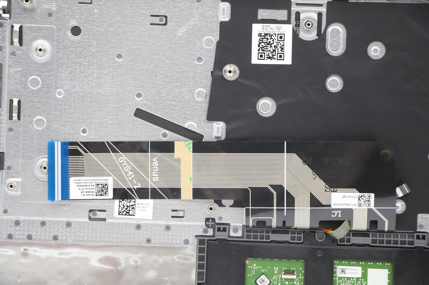 Lenovo Cover Upper Case Asm_Nordic L8 - 5CB1B97811