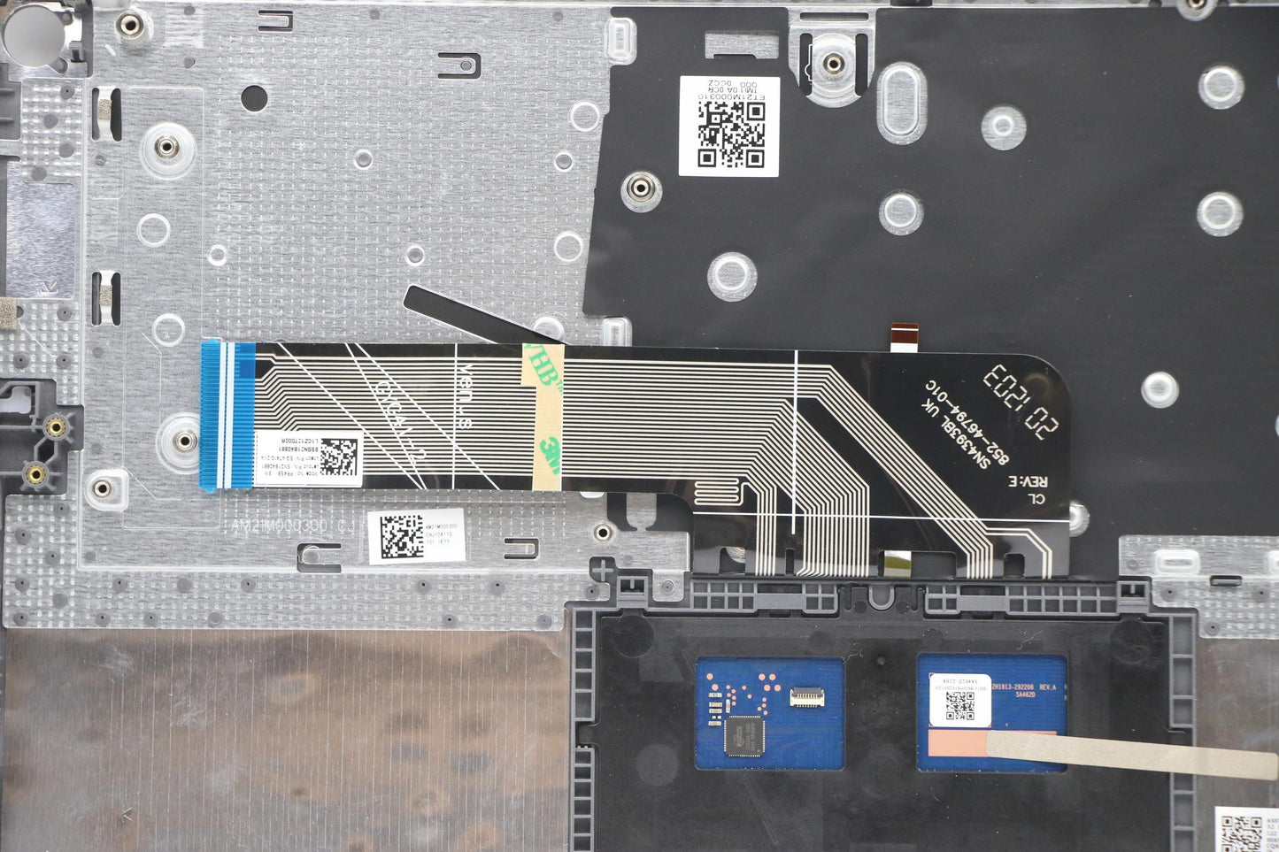 Lenovo Cover Upper Case Asm_Sws L82H7 - 5CB1B97816