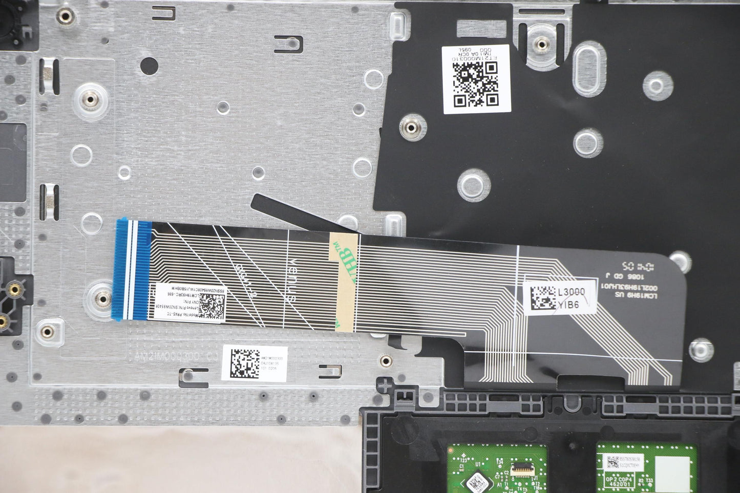Lenovo Cover Upper Case Asm_Tc L82H7 - 5CB1C04436