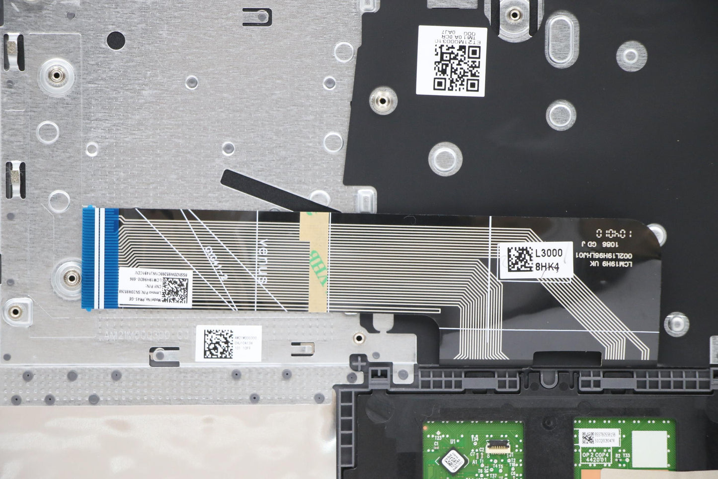 Lenovo Cover Upper Case Asm_Ger L82H7 - 5CB1C04439