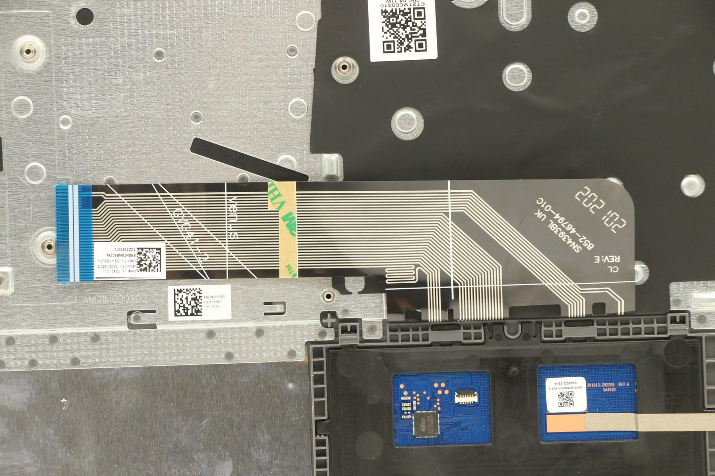 Lenovo Cover Upper Case Asm_Bul L82H7 - 5CB1C04452
