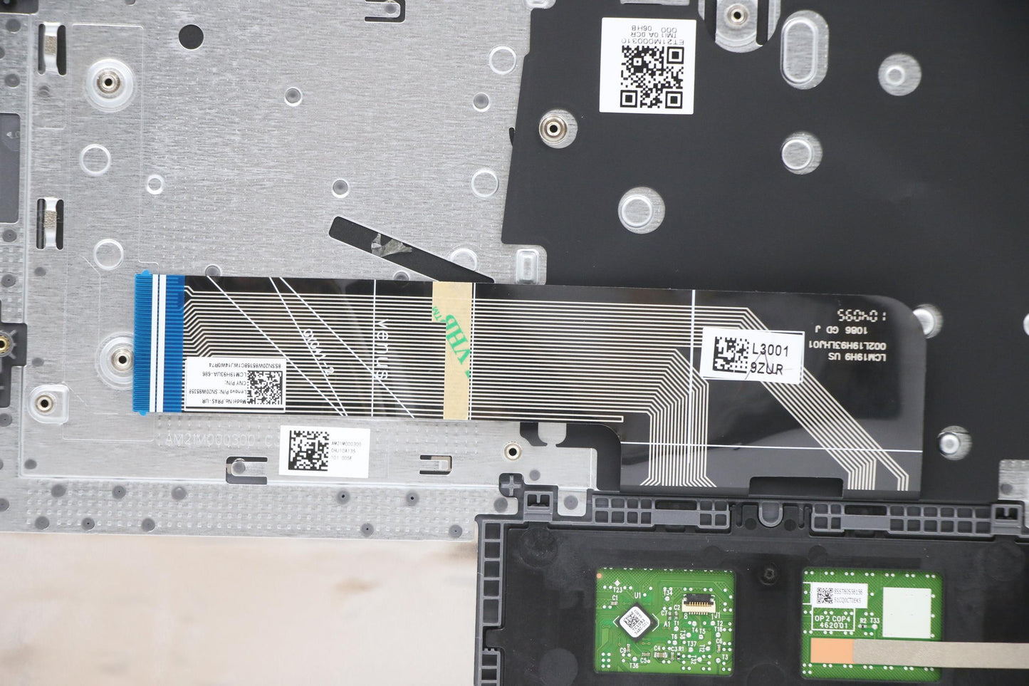 Lenovo Cover Upper Case Asm_Ukr L82H7 - 5CB1C04473