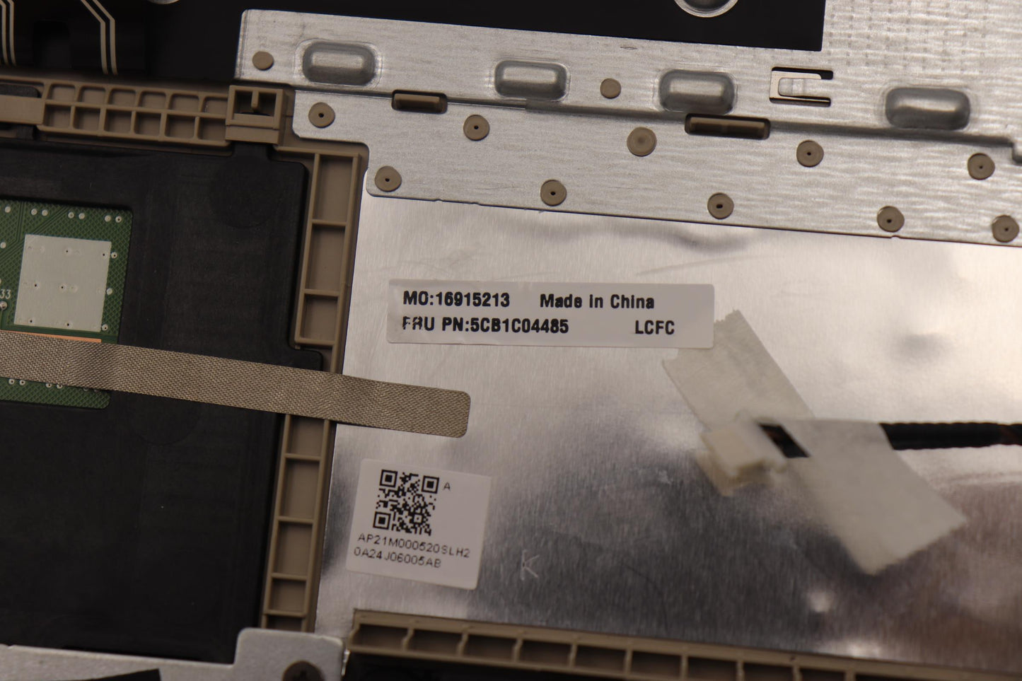 Lenovo Cover Upper Case Asm_Ger L82H7 - 5CB1C04485