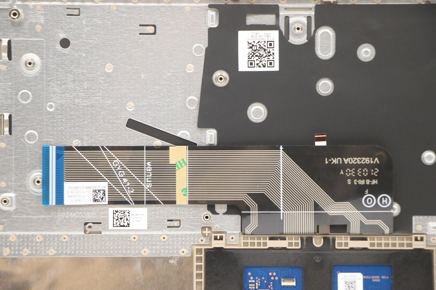 Lenovo Cover Upper Case Asm_Slv L82H7 - 5CB1C04498