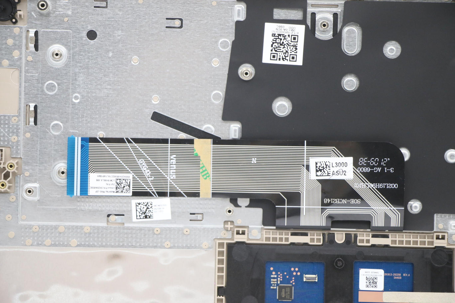 Lenovo Cover Upper Case Asm_Laspal82H - 5CB1C04577
