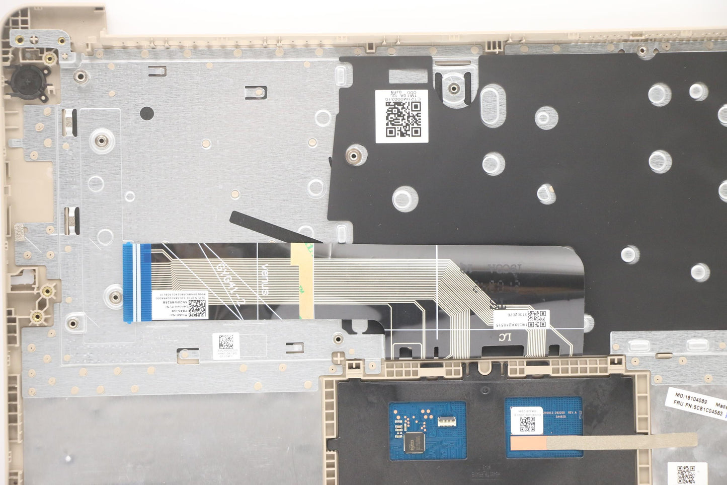 Lenovo Cover Upper Case Asm_Ger L82H7 - 5CB1C04583