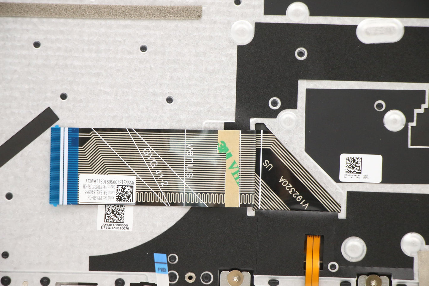 Lenovo Cover Uppercaseasm_Tc C82L3 St - 5CB1C04885