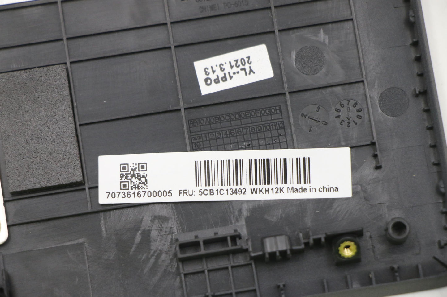 Lenovo Cover Upper C82Lm Pl_Blkd Nfp - 5CB1C13492