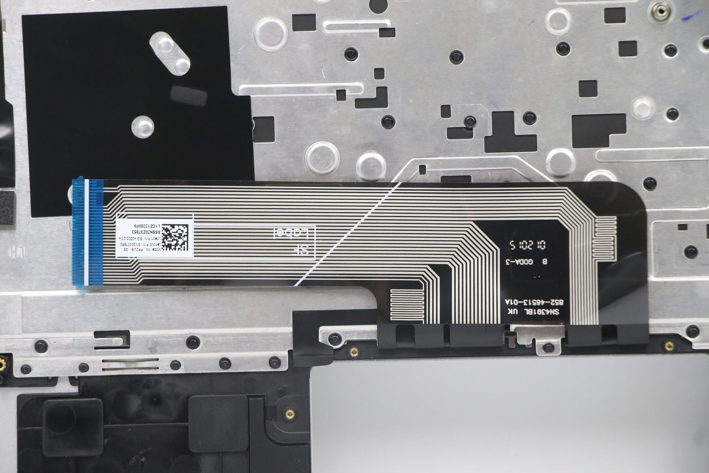 Lenovo Cover Upper Case Asm_Ger H 82C - 5CB1C14988