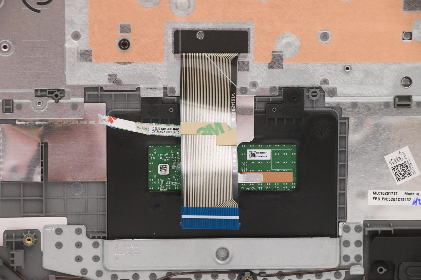 Lenovo Cover Upper Case Asm_Nordic L8 - 5CB1C15132