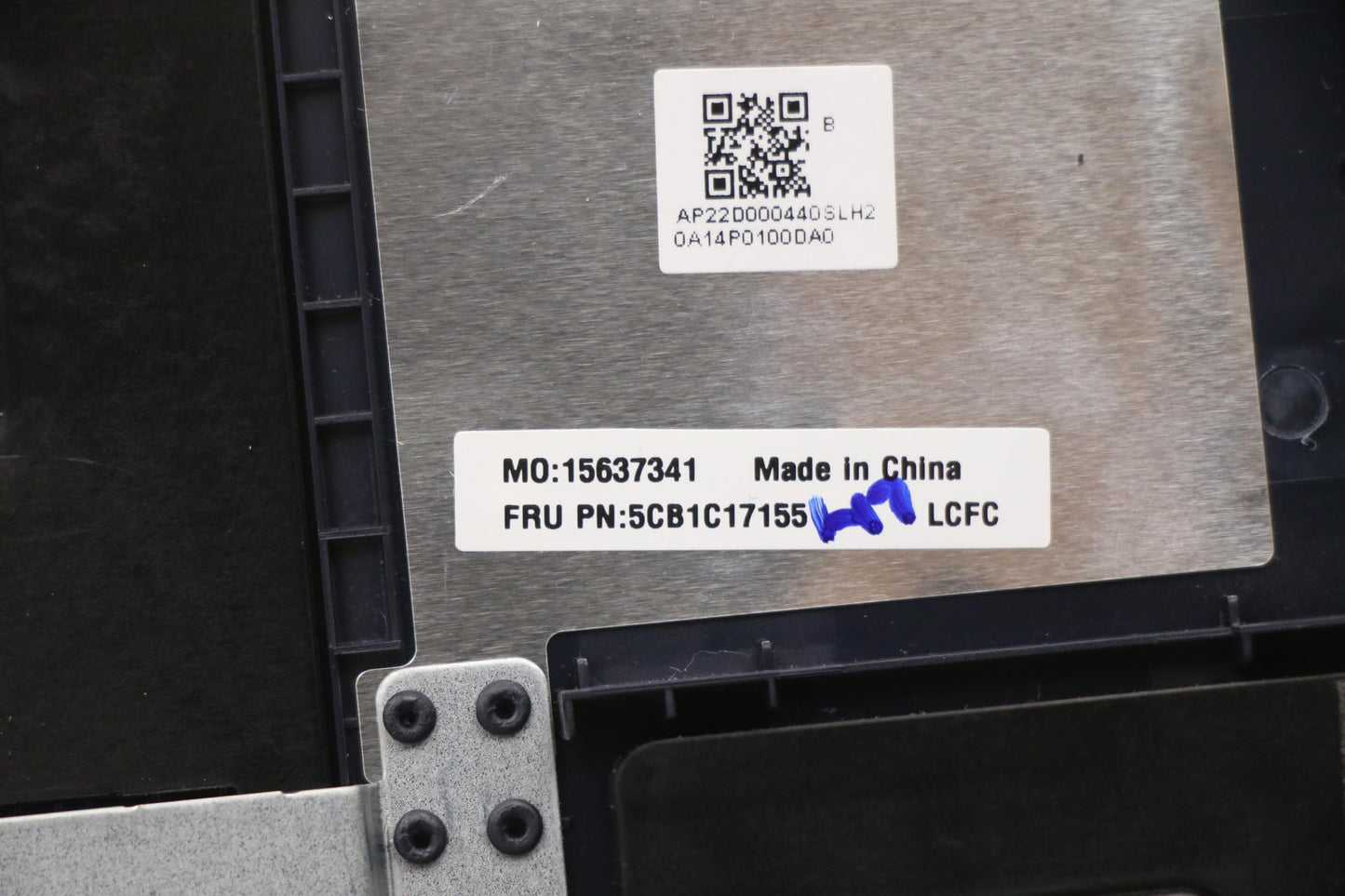 Lenovo Cover Upper Case Asm_Ger L81X8 - 5CB1C17155
