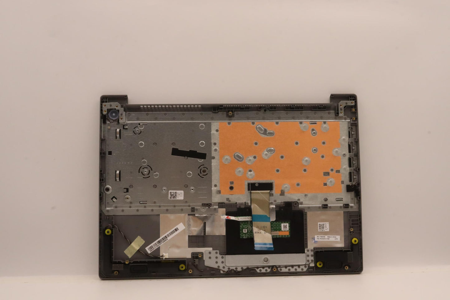 Lenovo Cover Upper Case Asm_Ukr L81X8 - 5CB1C17291