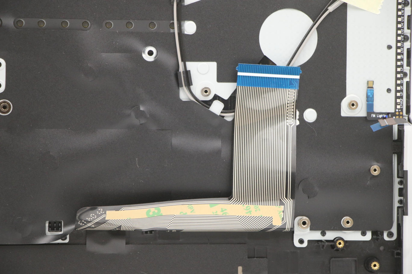Lenovo Cover Upper Case Asm_Ara L82M0 - 5CB1C17304