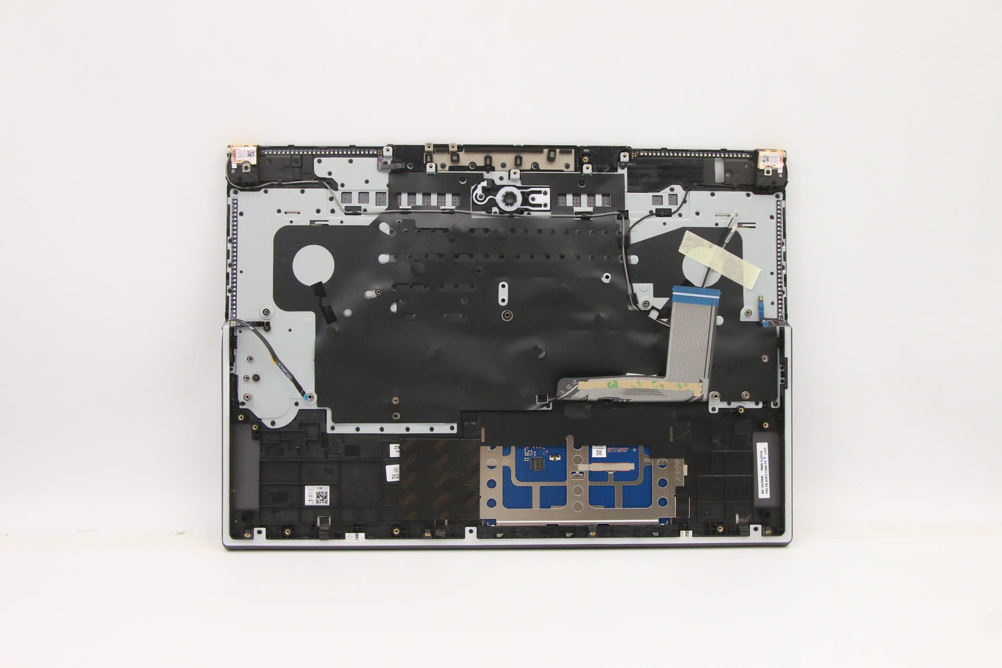 Lenovo Cover Upper Case Asm_Bel L82M0 - 5CB1C17305