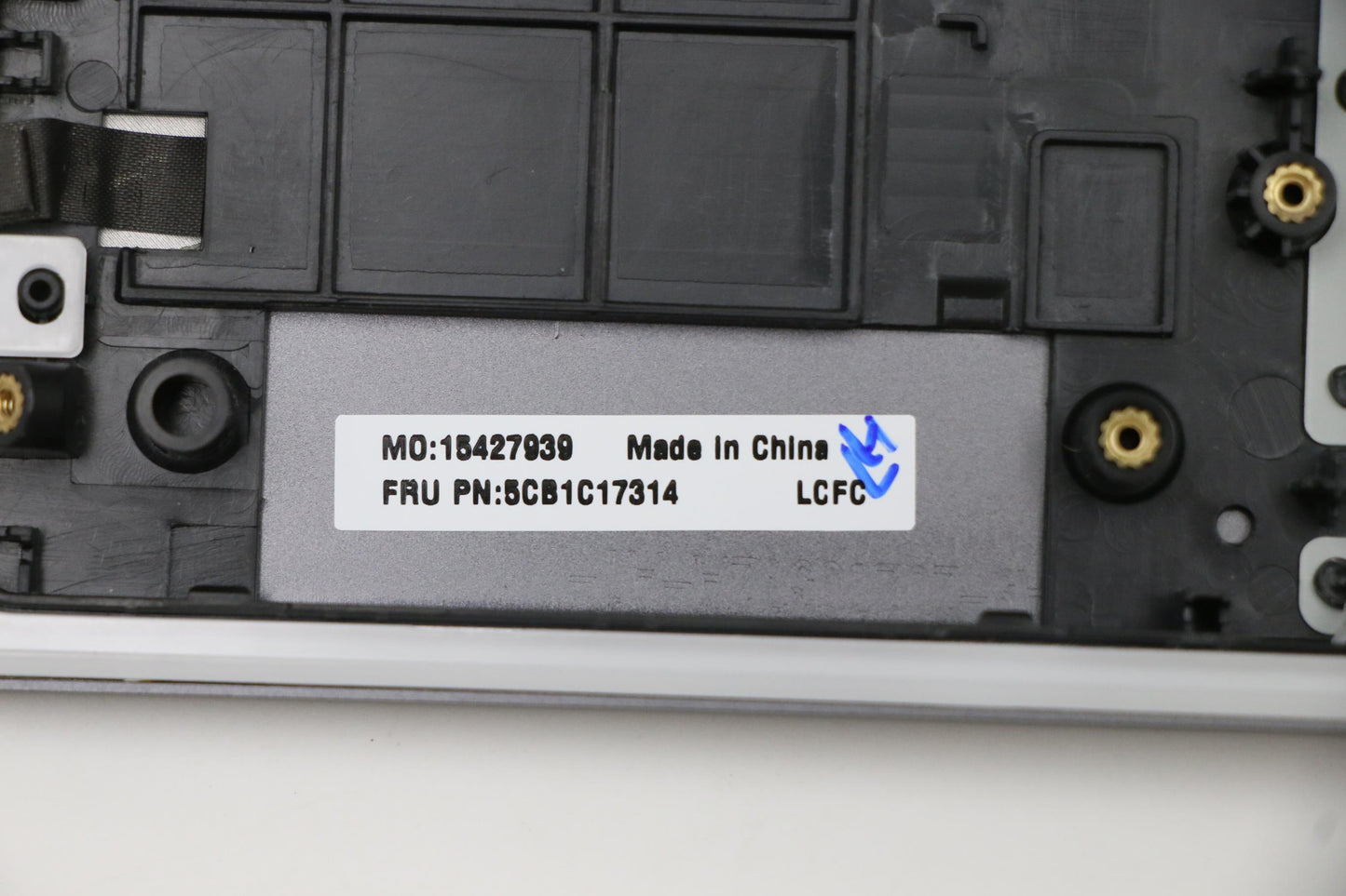 Lenovo Cover Upper Case Asm_Ger L82M0 - 5CB1C17314