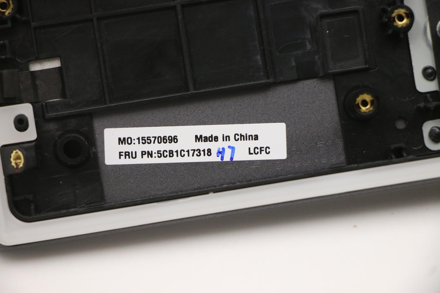 Lenovo Cover Upper Case Asm_Hun L82M0 - 5CB1C17318