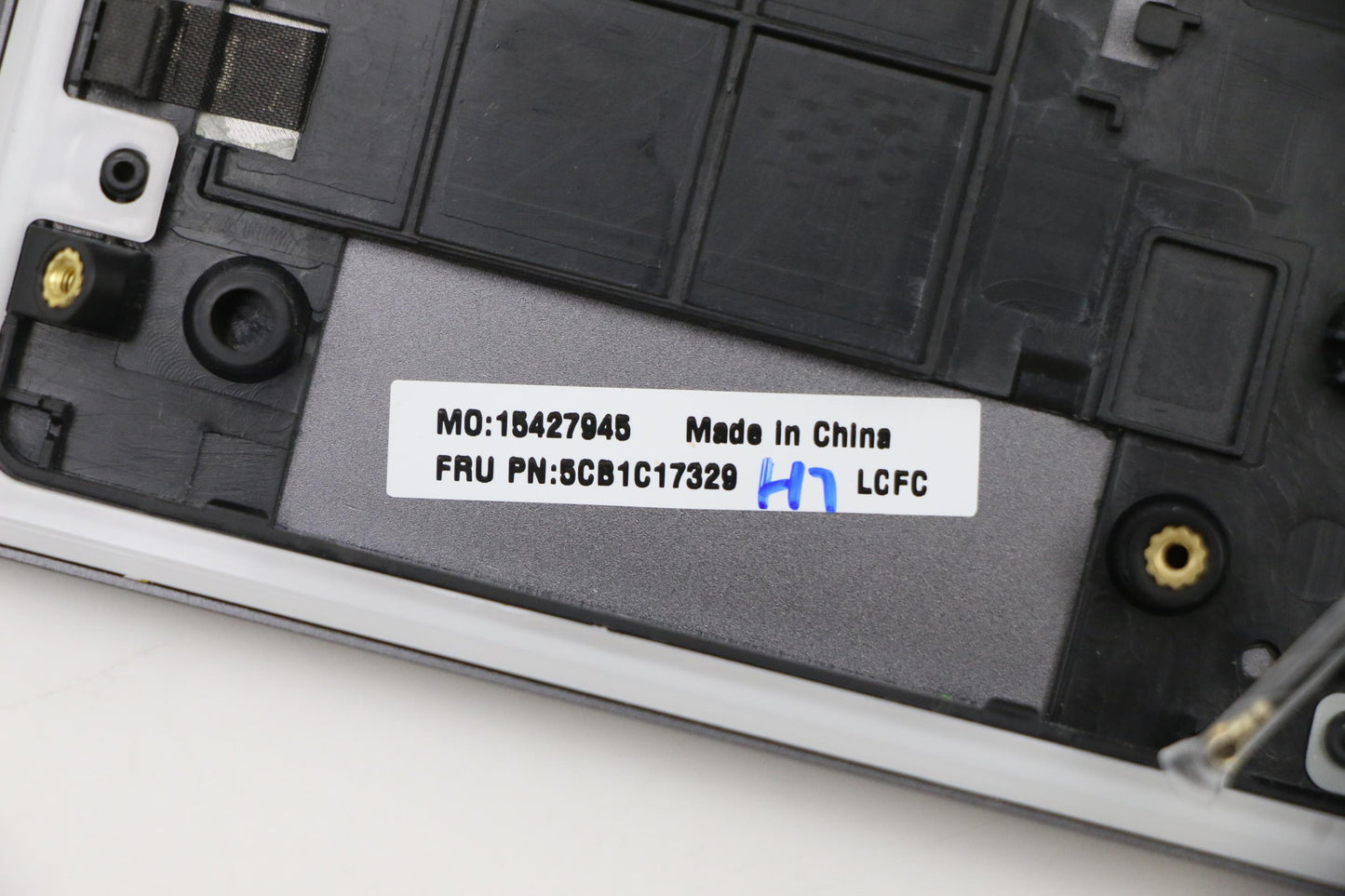 Lenovo Cover Upper Case Asm_Sws L82M0 - 5CB1C17329